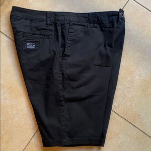 O’Neill men’s black shorts size 34